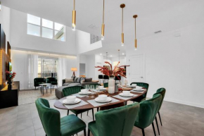 5BR Family Haven Near Disney with Private Pool